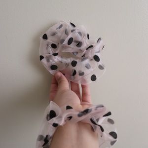 Mini Organza Polkadot Scrunchie in Pink